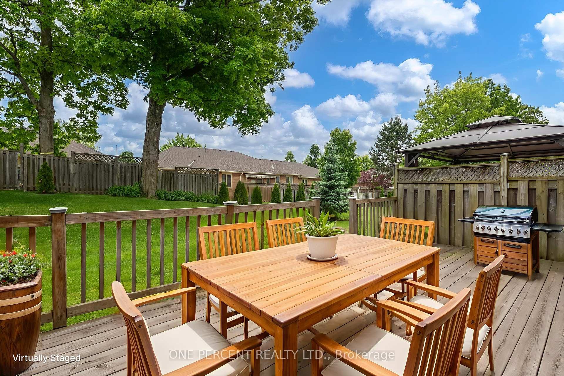 Photo 21 of 104 Oakhampton Trail, Hamilton, Twenty Place — HOMEH