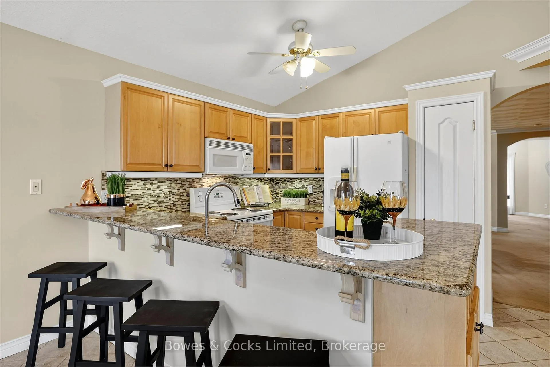 Photo 11 of 148 Haden Avenue, Peterborough, Northcrest Ward 5 — HOMEH
