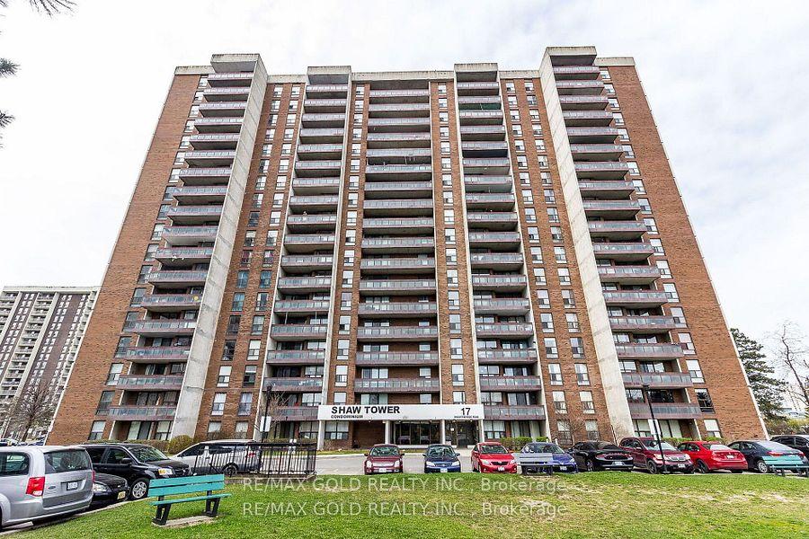 Front of Unit 1010, 17 Knightsbridge Road