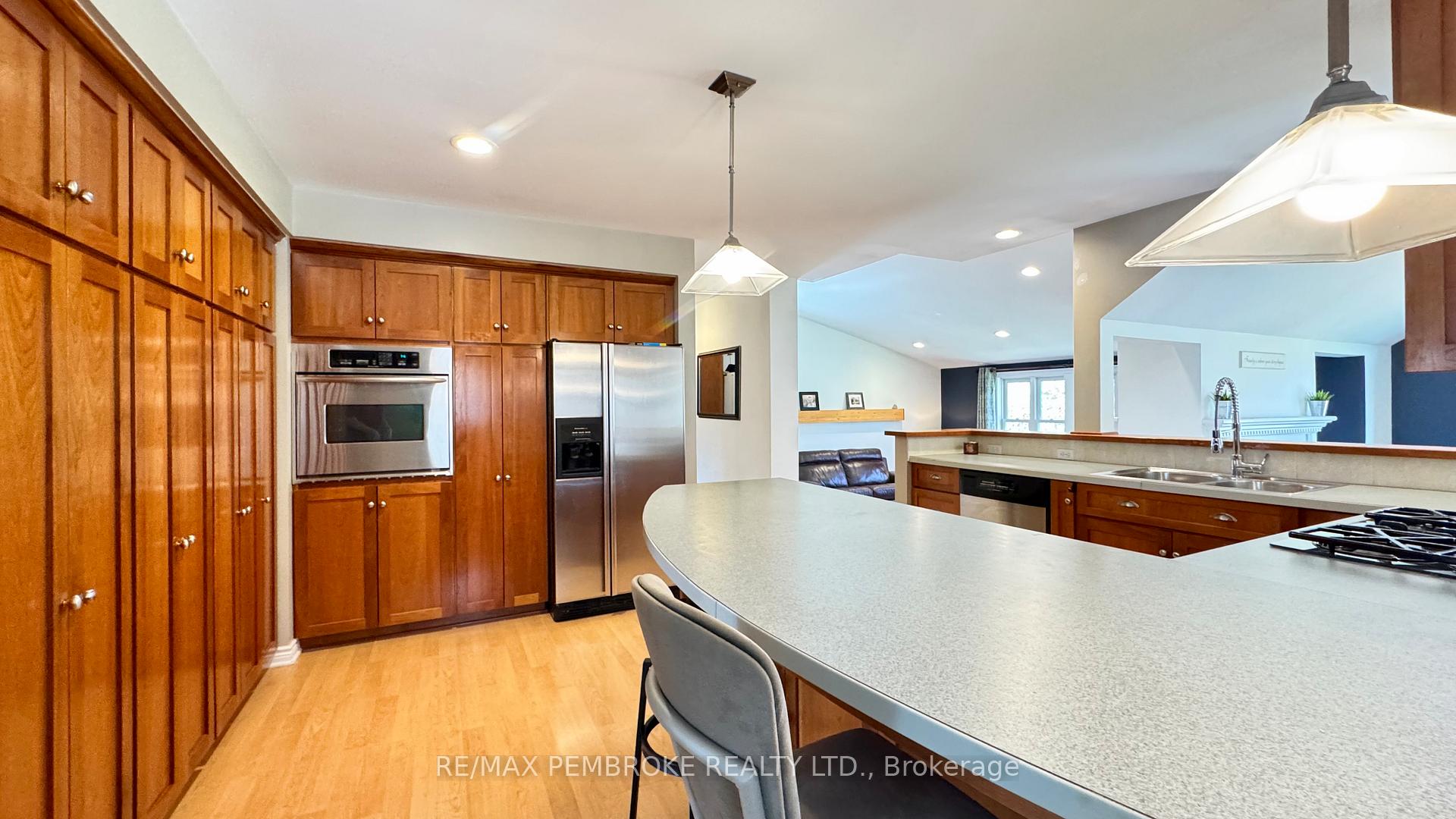 Photo 6 of 179 Ridge Road, Deep River — HOMEH
