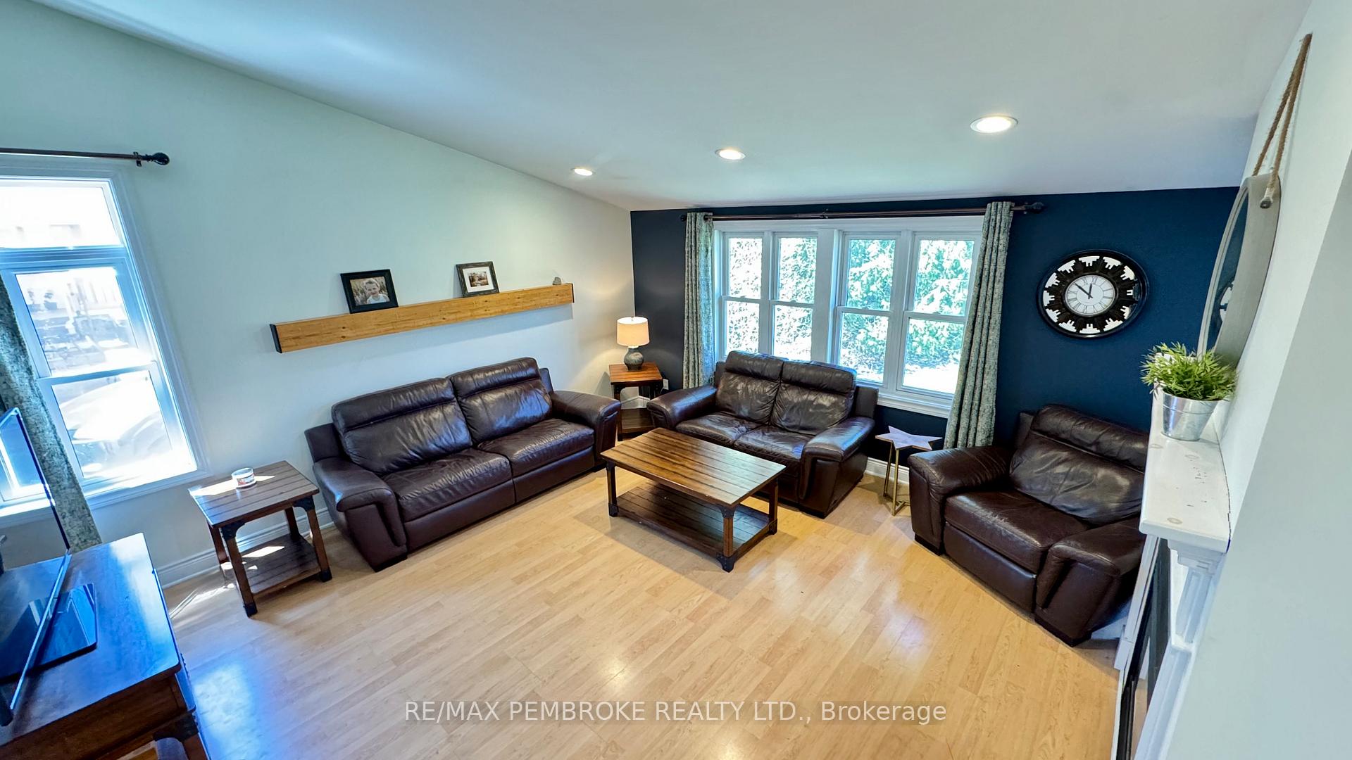 Photo 15 of 179 Ridge Road, Deep River — HOMEH