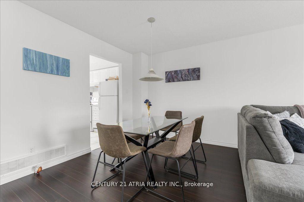 Photo 4 of Unit 14, 230 Blackhorne Drive, Kitchener — HOMEH