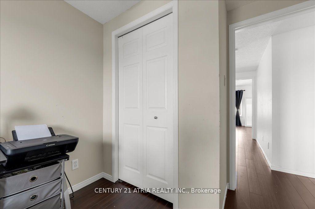 Photo 14 of Unit 14, 230 Blackhorne Drive, Kitchener — HOMEH