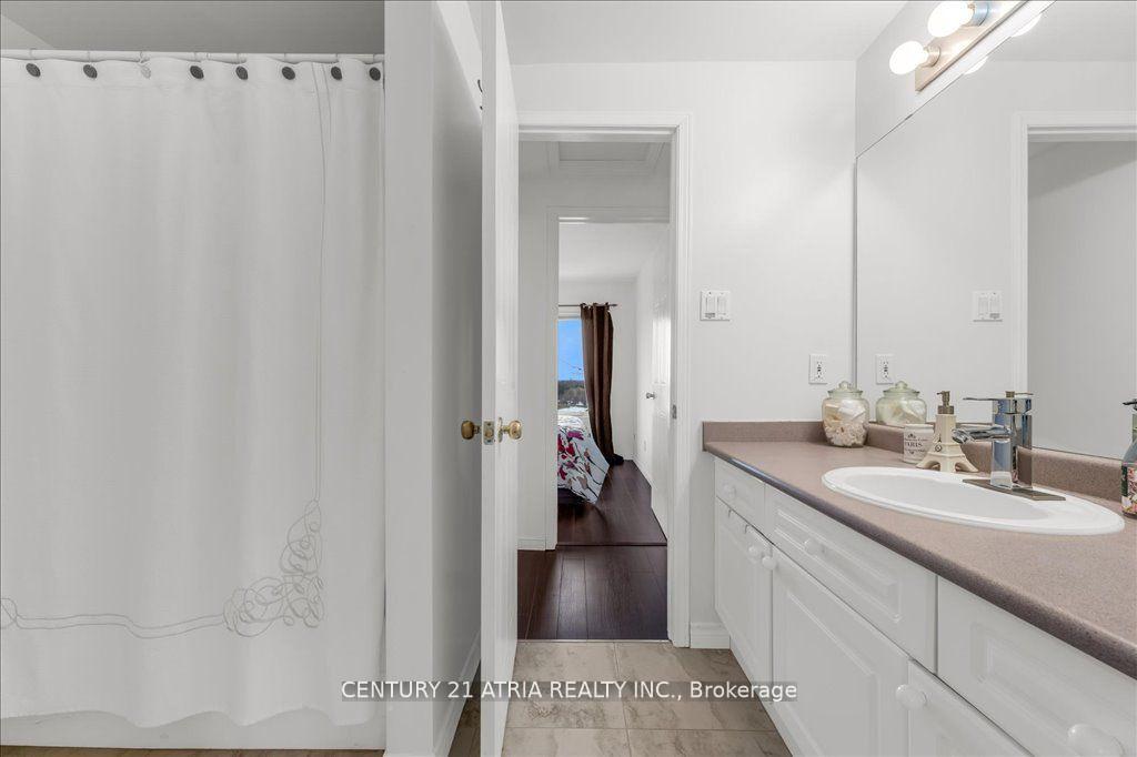 Photo 18 of Unit 14, 230 Blackhorne Drive, Kitchener — HOMEH