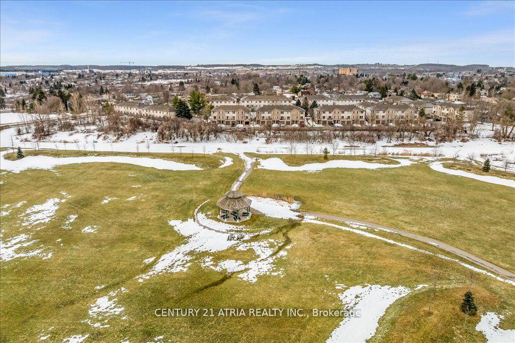 Photo 27 of Unit 14, 230 Blackhorne Drive, Kitchener — HOMEH