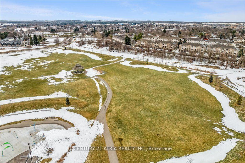 Photo 28 of Unit 14, 230 Blackhorne Drive, Kitchener — HOMEH