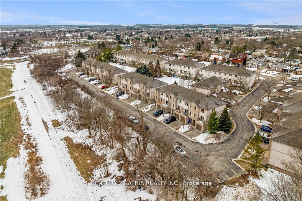 Photo 29 of Unit 14, 230 Blackhorne Drive, Kitchener — HOMEH
