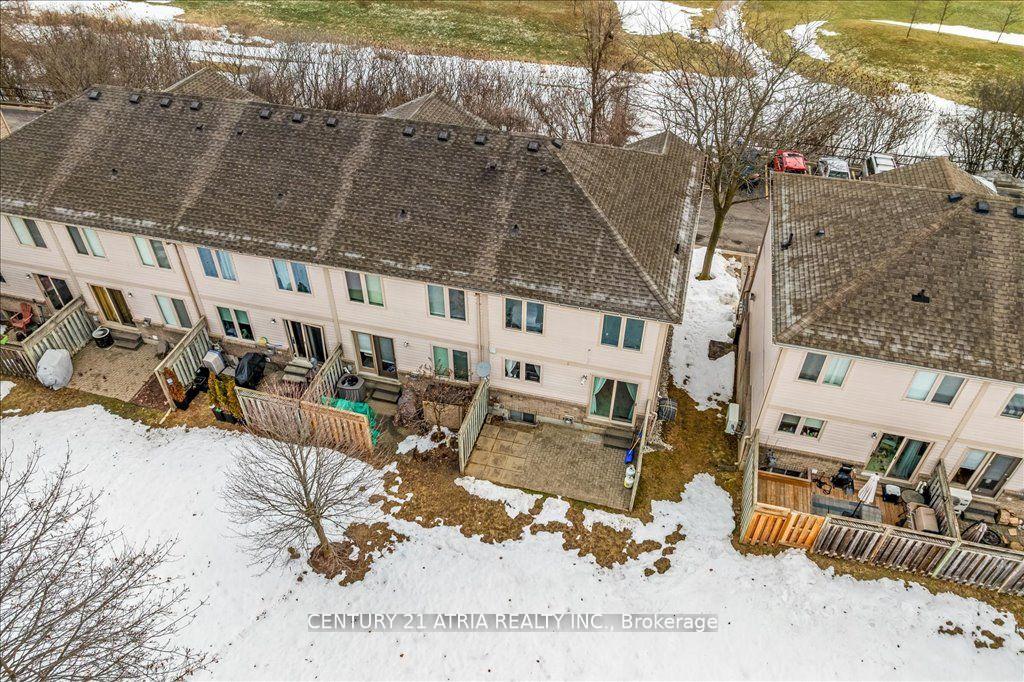 Photo 33 of Unit 14, 230 Blackhorne Drive, Kitchener — HOMEH