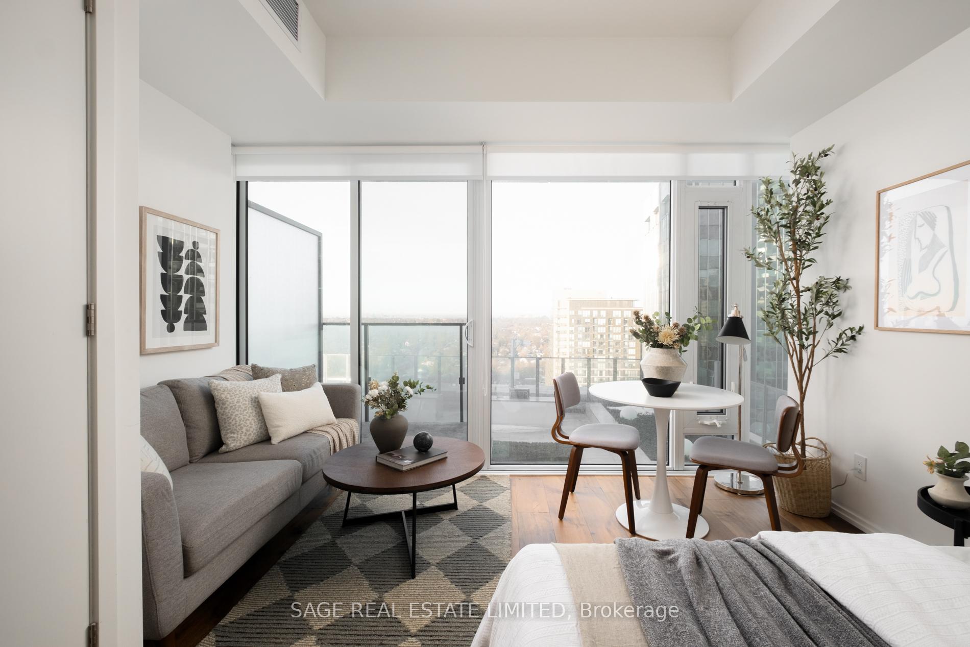 Photo 5 of Unit 1912, 5 Soudan Avenue, Toronto, Mount Pleasant West — HOMEH