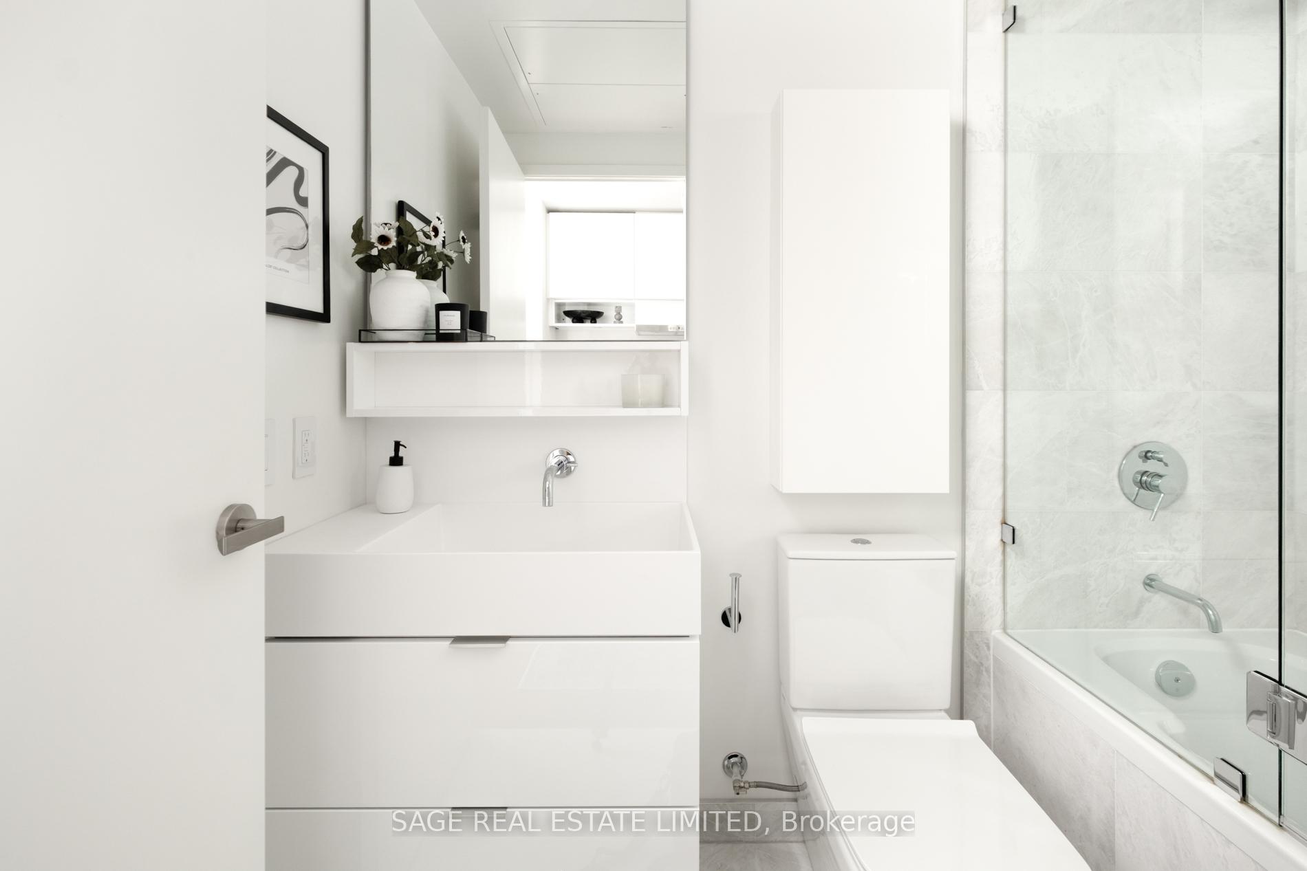 Photo 14 of Unit 1912, 5 Soudan Avenue, Toronto, Mount Pleasant West — HOMEH