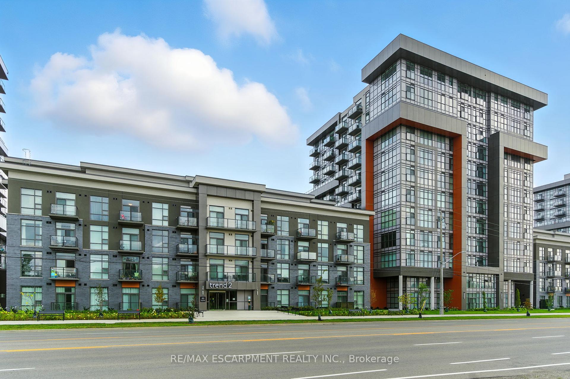 Photo 2 of Unit 313, 460 Dundas Street E, Hamilton, Waterdown — HOMEH