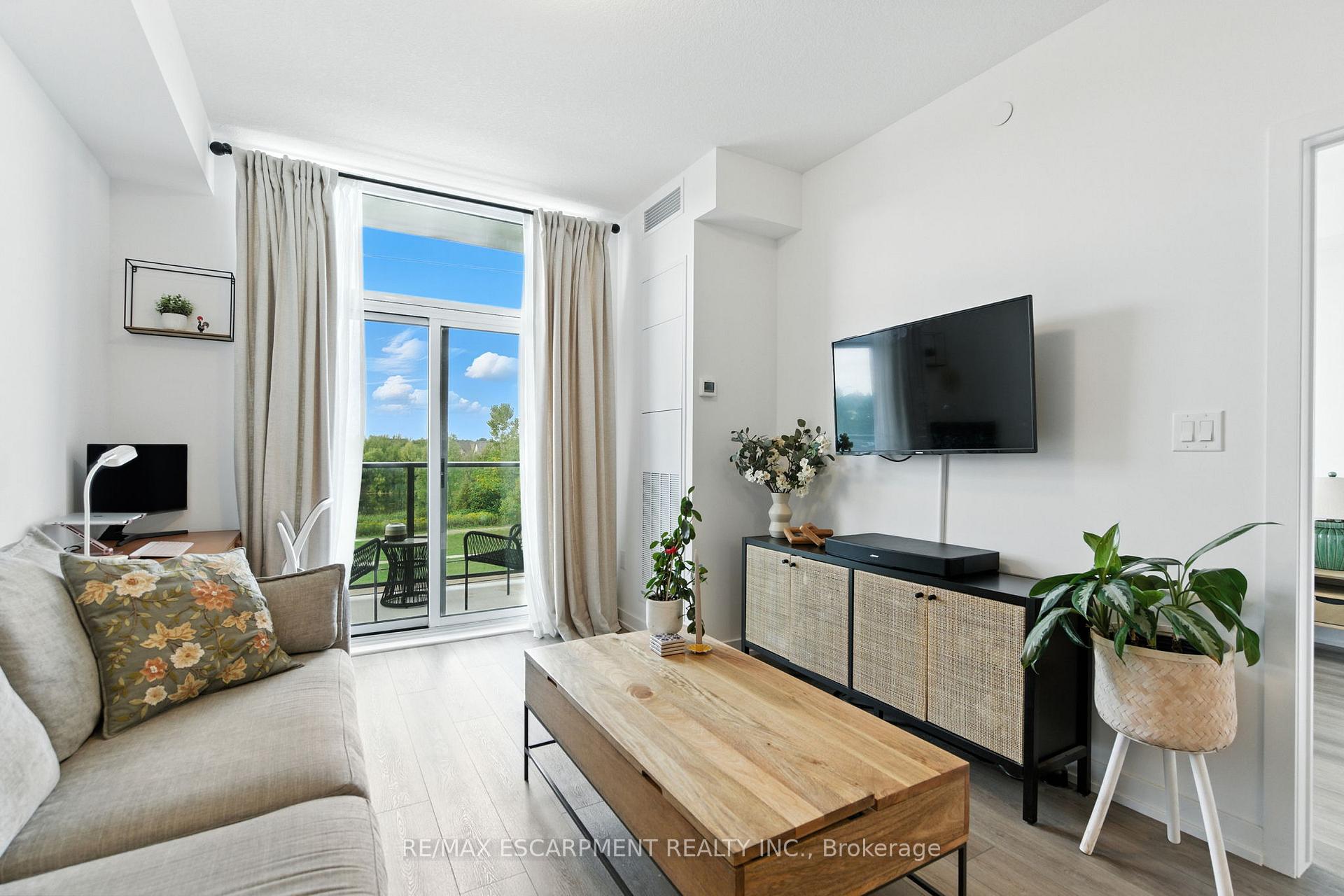 Photo 17 of Unit 313, 460 Dundas Street E, Hamilton, Waterdown — HOMEH