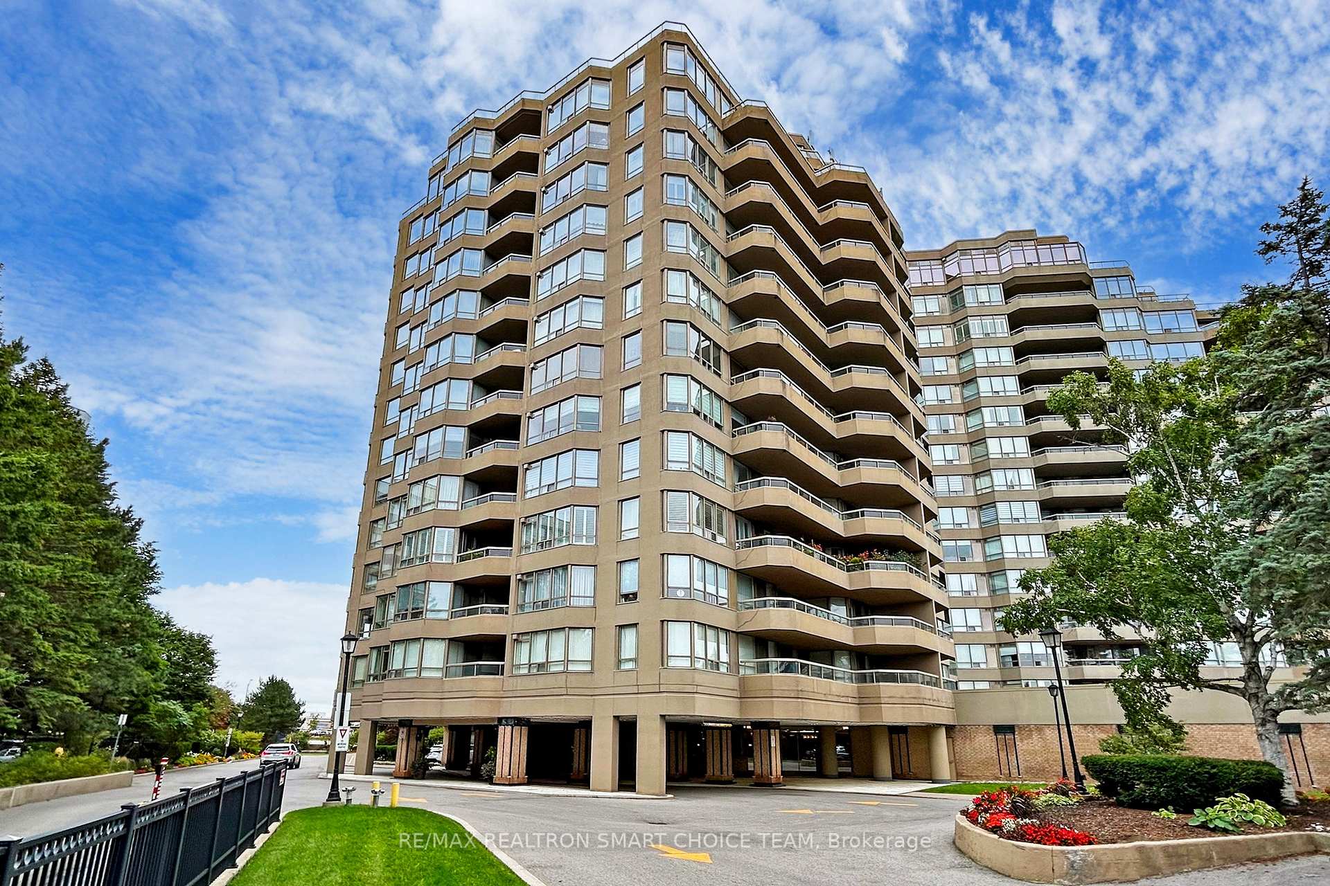 Front of Unit 514, 610 Bullock Drive