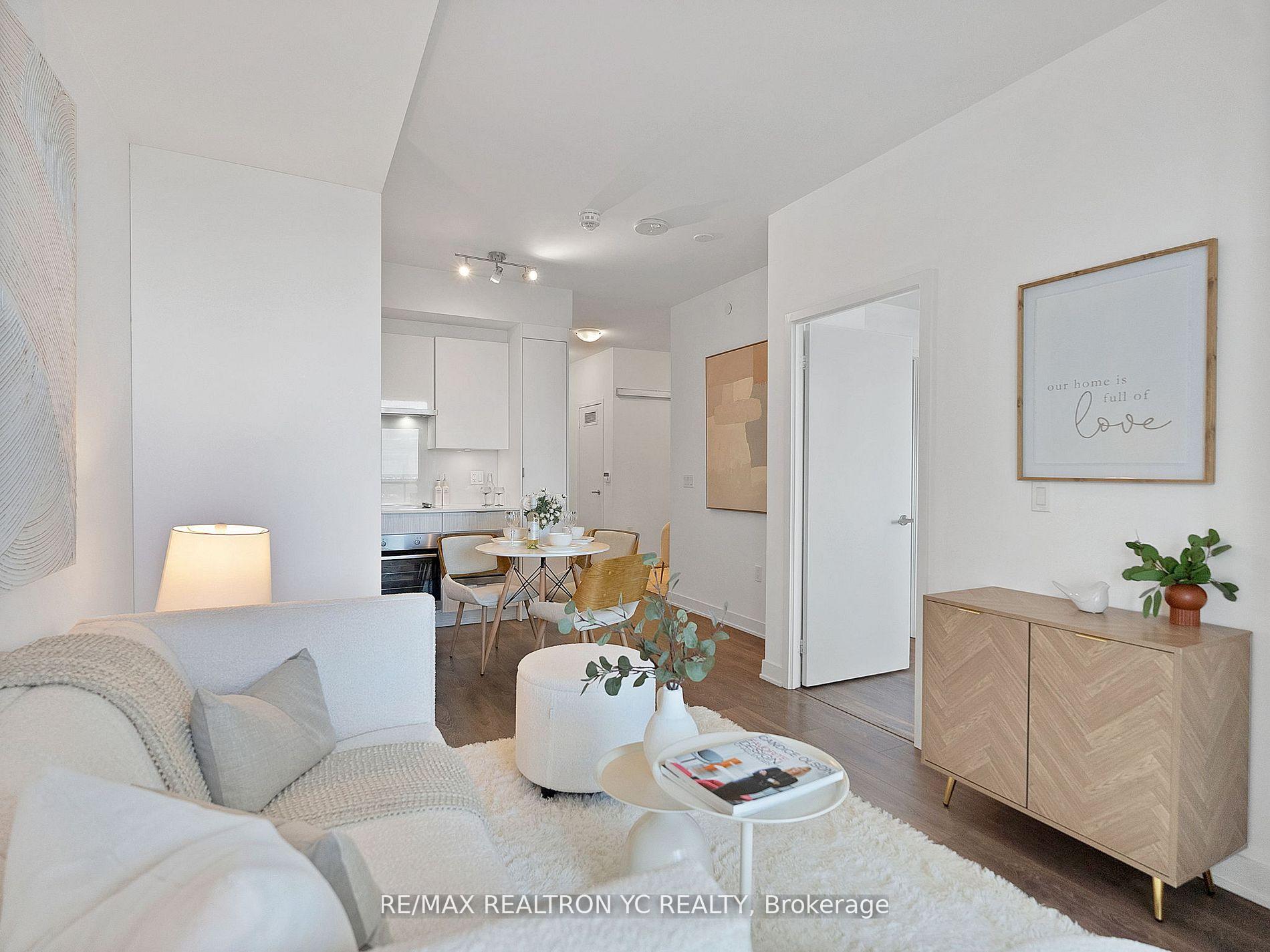 Photo 6 of Unit 2902, 99 Broadway Avenue, Toronto, Mount Pleasant West — HOMEH