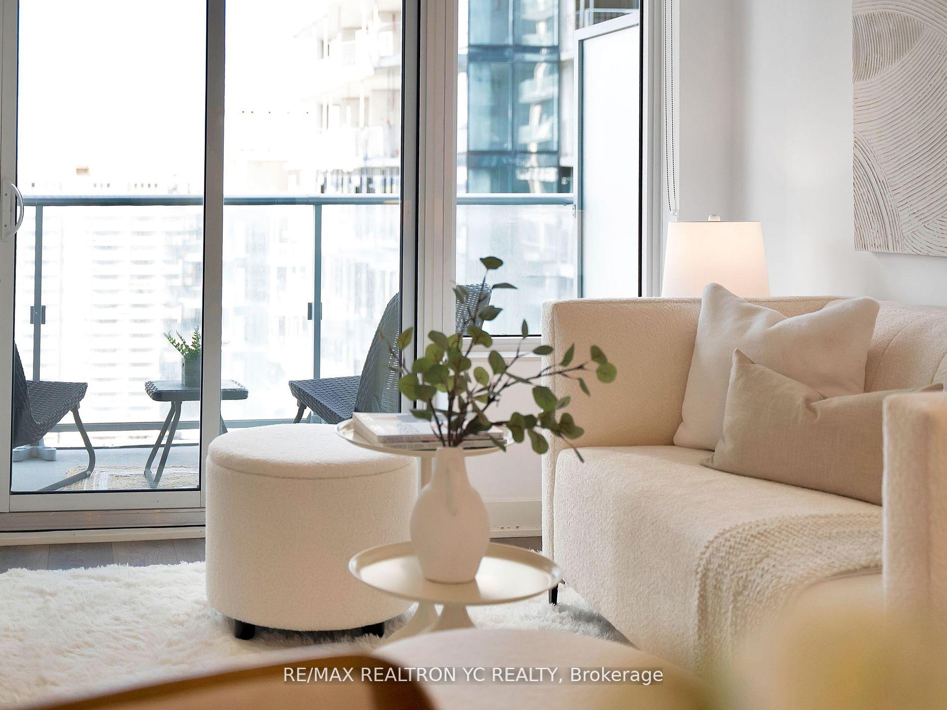 Photo 5 of Unit 2902, 99 Broadway Avenue, Toronto, Mount Pleasant West — HOMEH