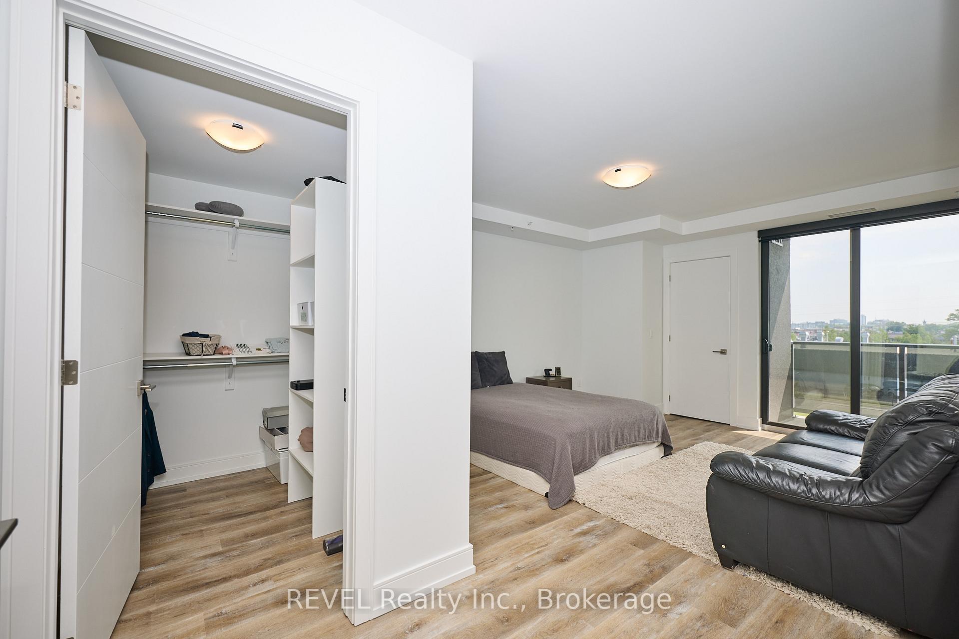 Photo 11 of Unit 305, 300B Fourth Avenue, St. Catharines, Ridley — HOMEH
