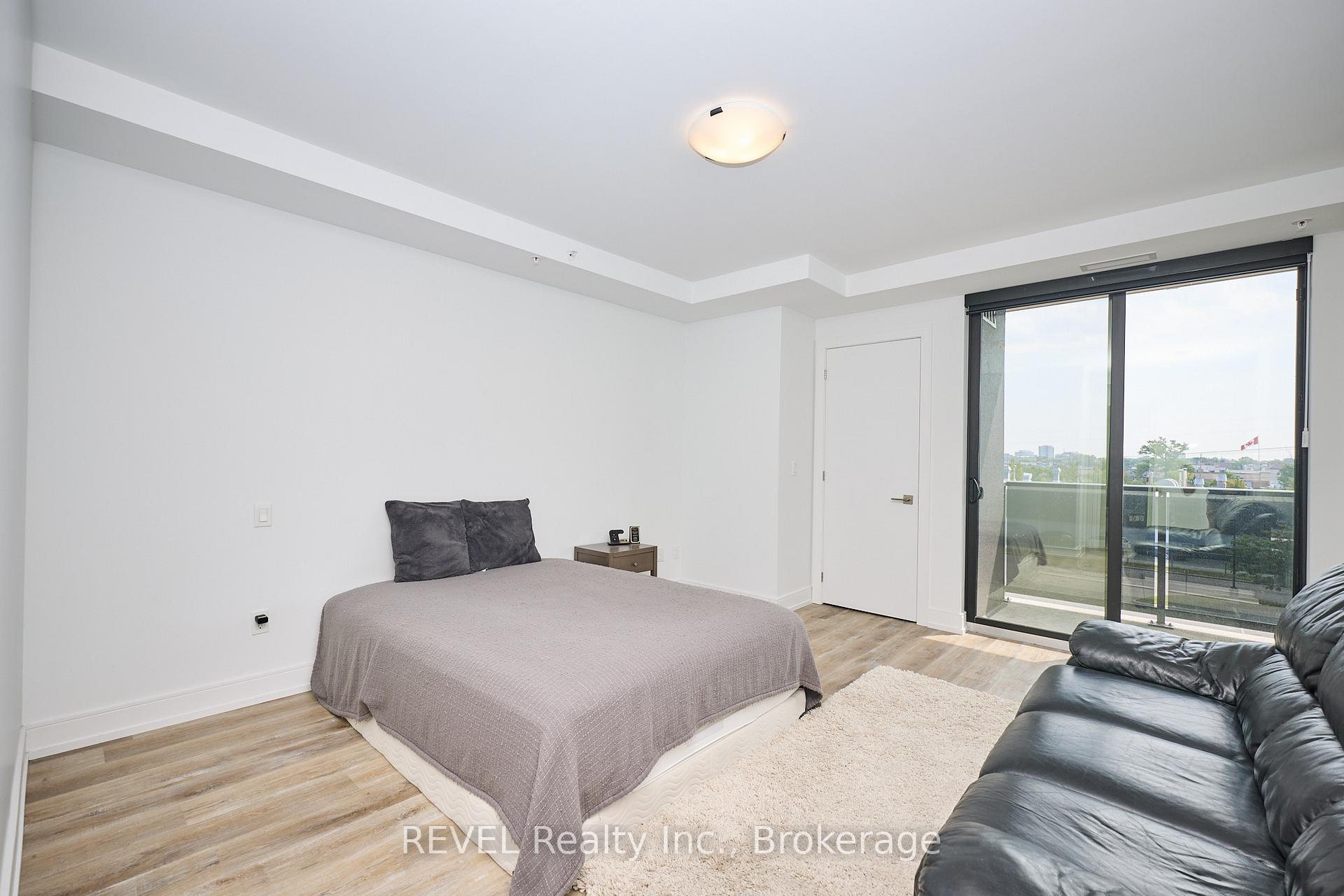 Photo 12 of Unit 305, 300B Fourth Avenue, St. Catharines, Ridley — HOMEH