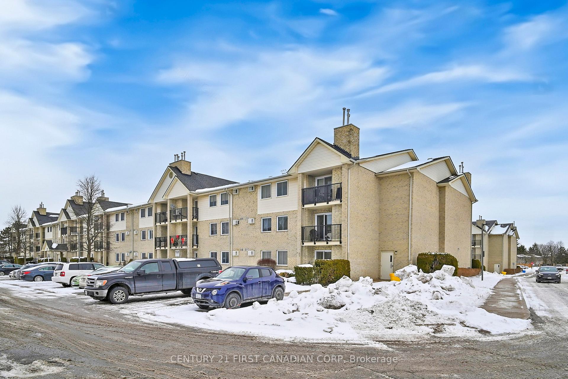 Front of Unit 319, 735 Deveron Crescent