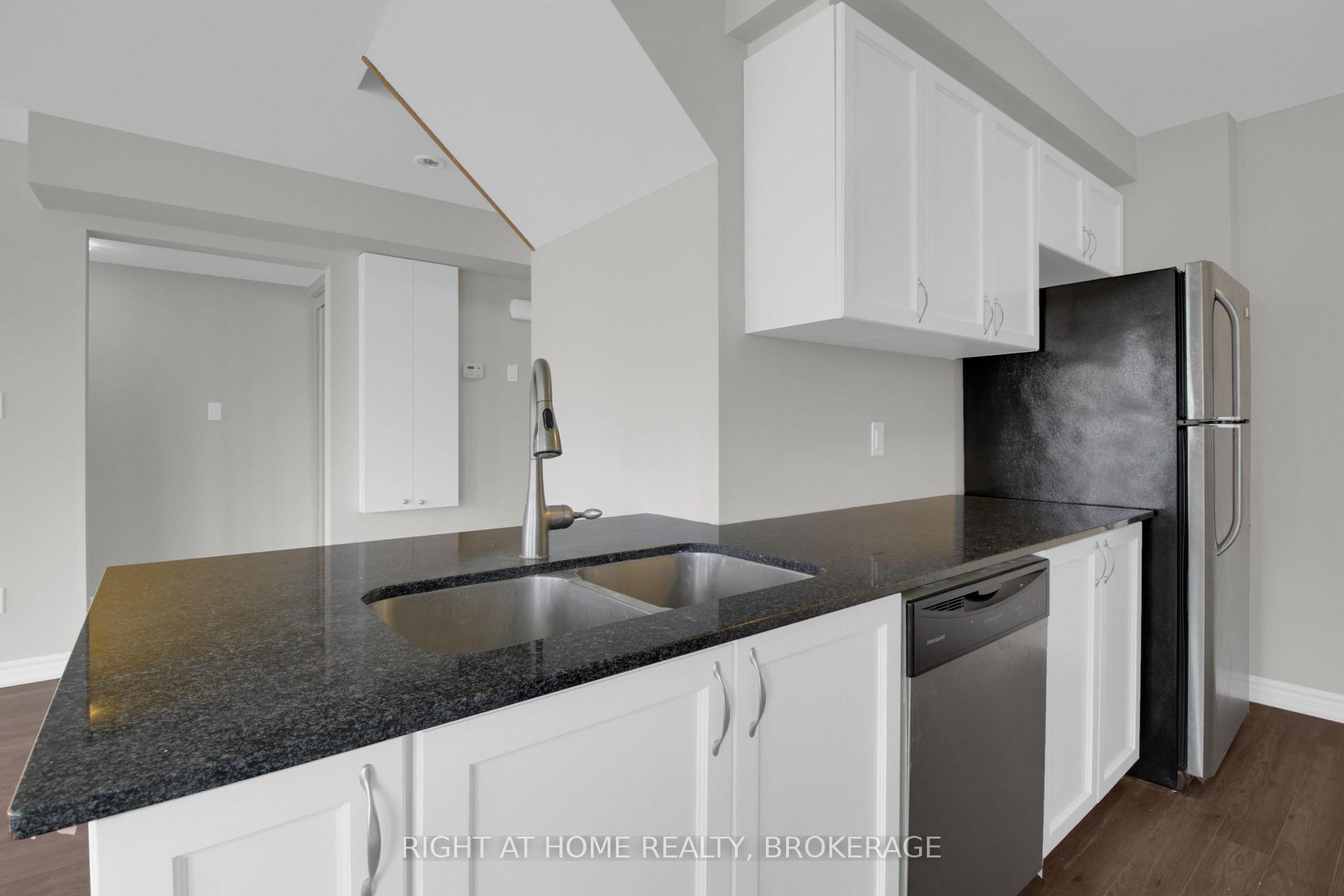 Photo 10 of Unit 77, 918 Apple Hill Lane, Kitchener — HOMEH