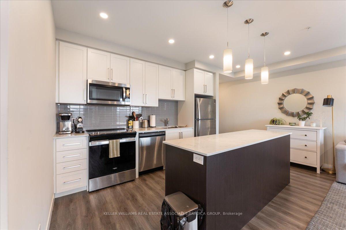 Photo 6 of Unit 2107, 15 Queen Street S, Hamilton, Central — HOMEH