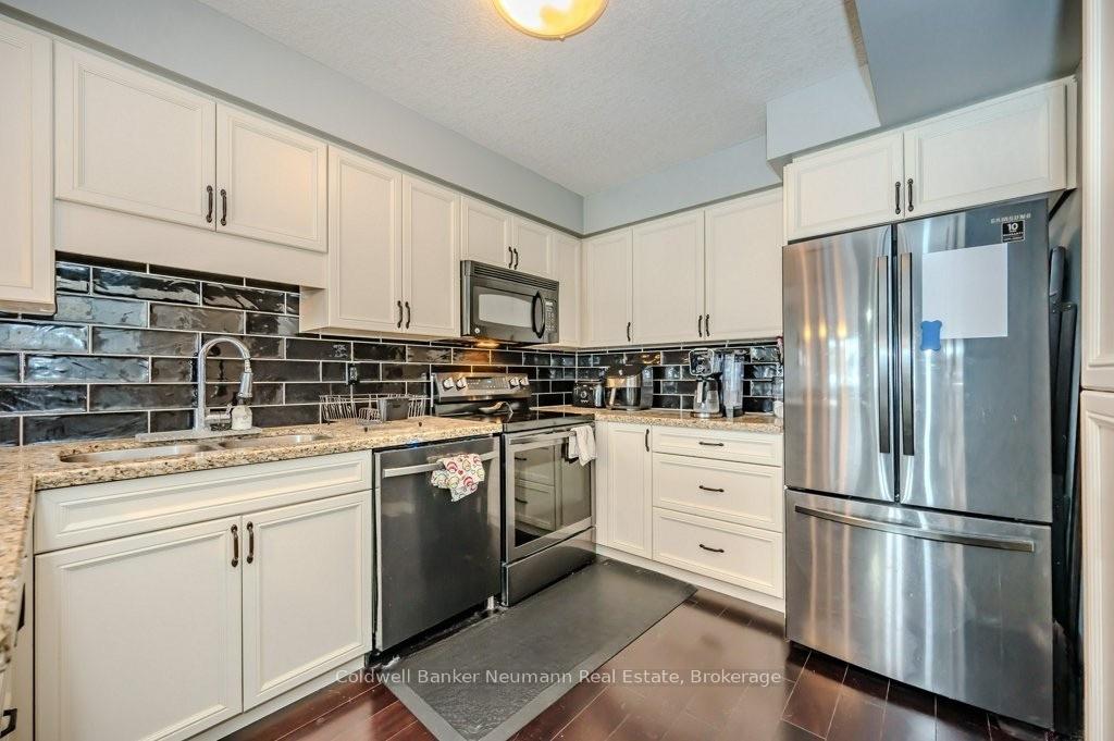 Photo 6 of Unit 45, 35 Mountford Drive, Guelph, Grange Road — HOMEH