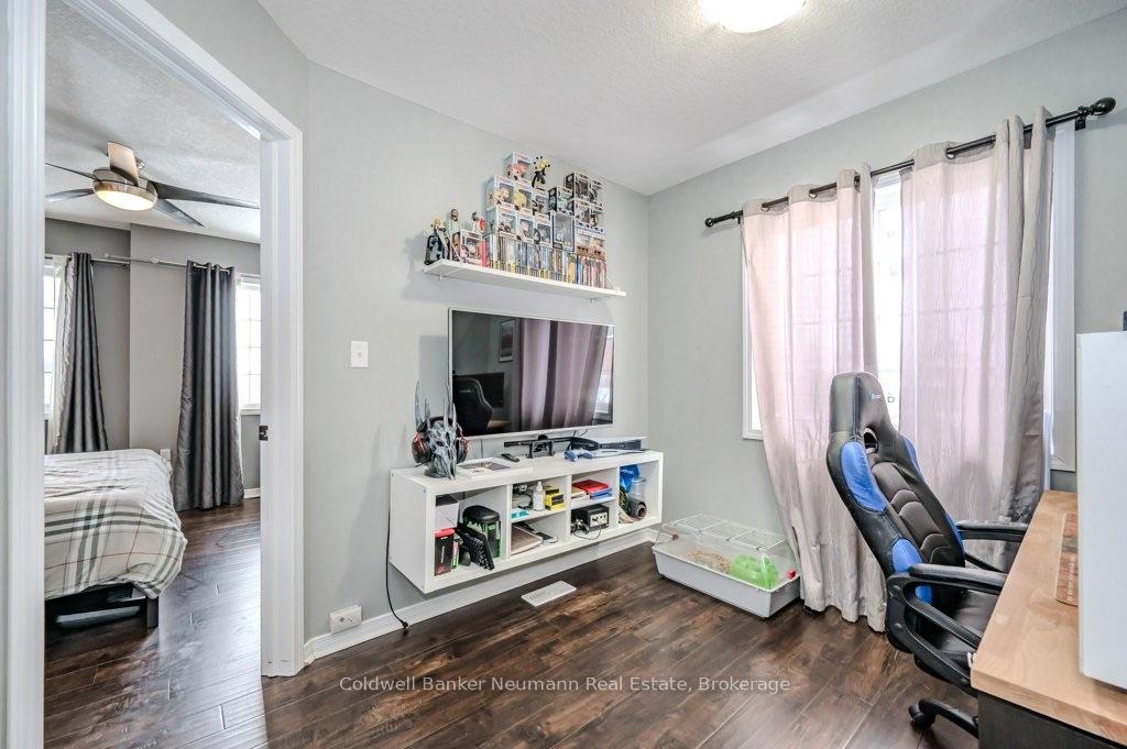 Photo 13 of Unit 45, 35 Mountford Drive, Guelph, Grange Road — HOMEH