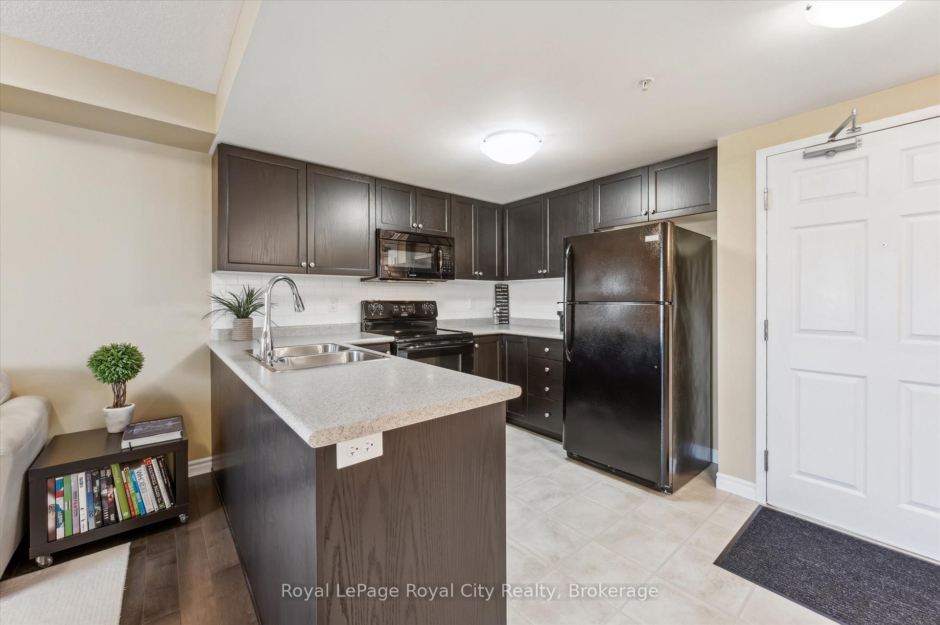 Photo 13 of Unit 409, 67 Kingsbury Square, Guelph, Pineridge/Westminster Woods — HOMEH