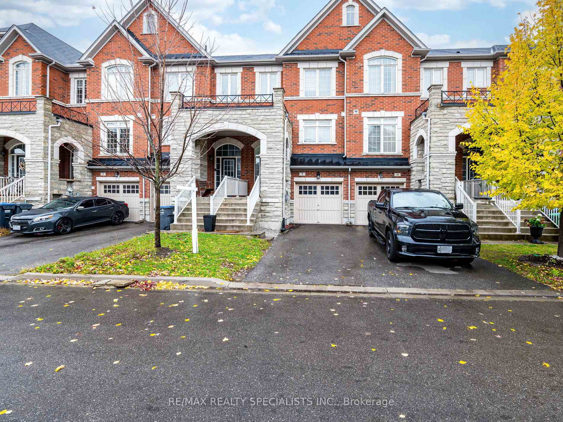 Photo 1 of 9 Rockbrook Trail, Brampton, Northwest Brampton — HOMEH