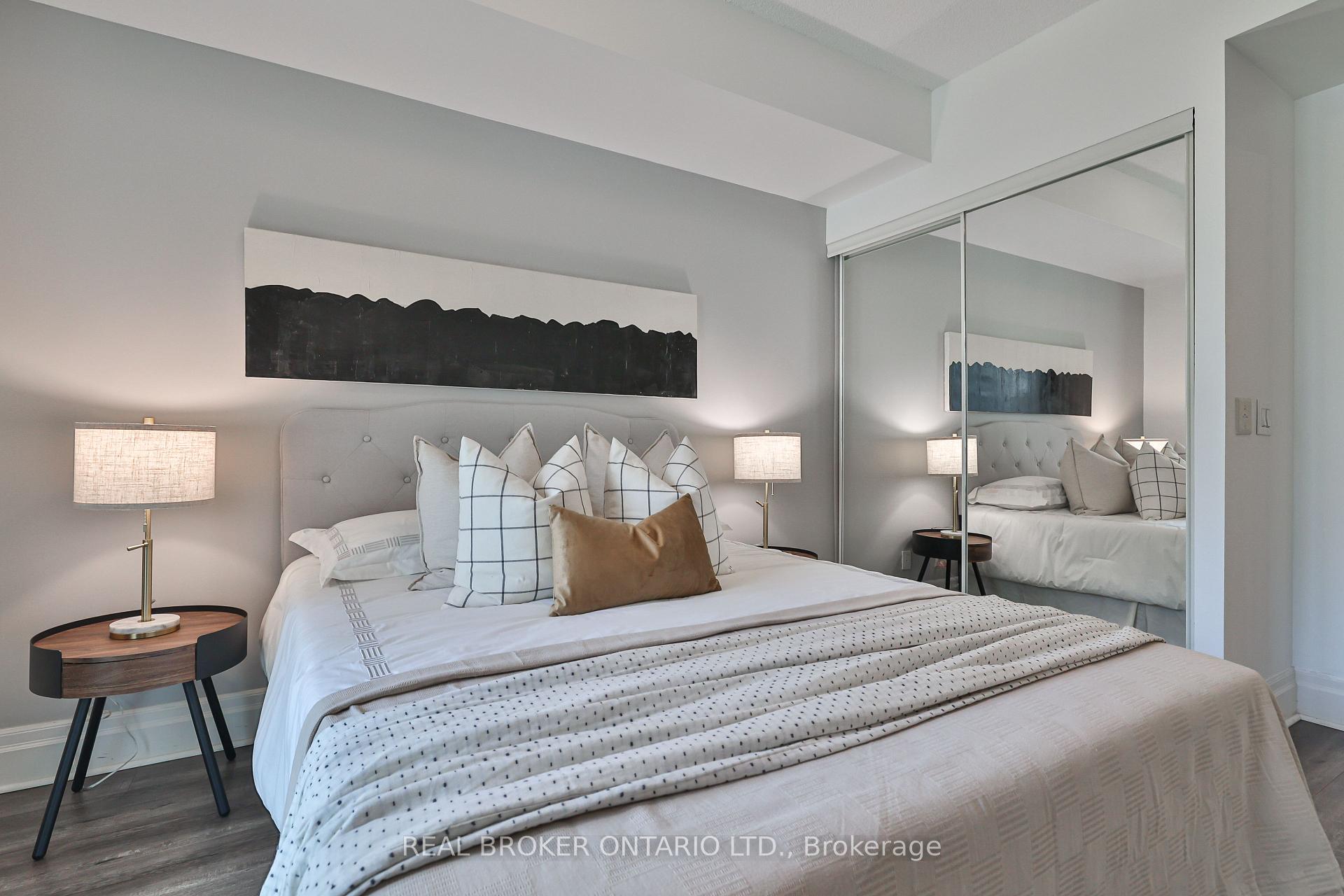 Photo 28 of Unit 301, 111 Upper Duke Crescent, Markham, Unionville — HOMEH