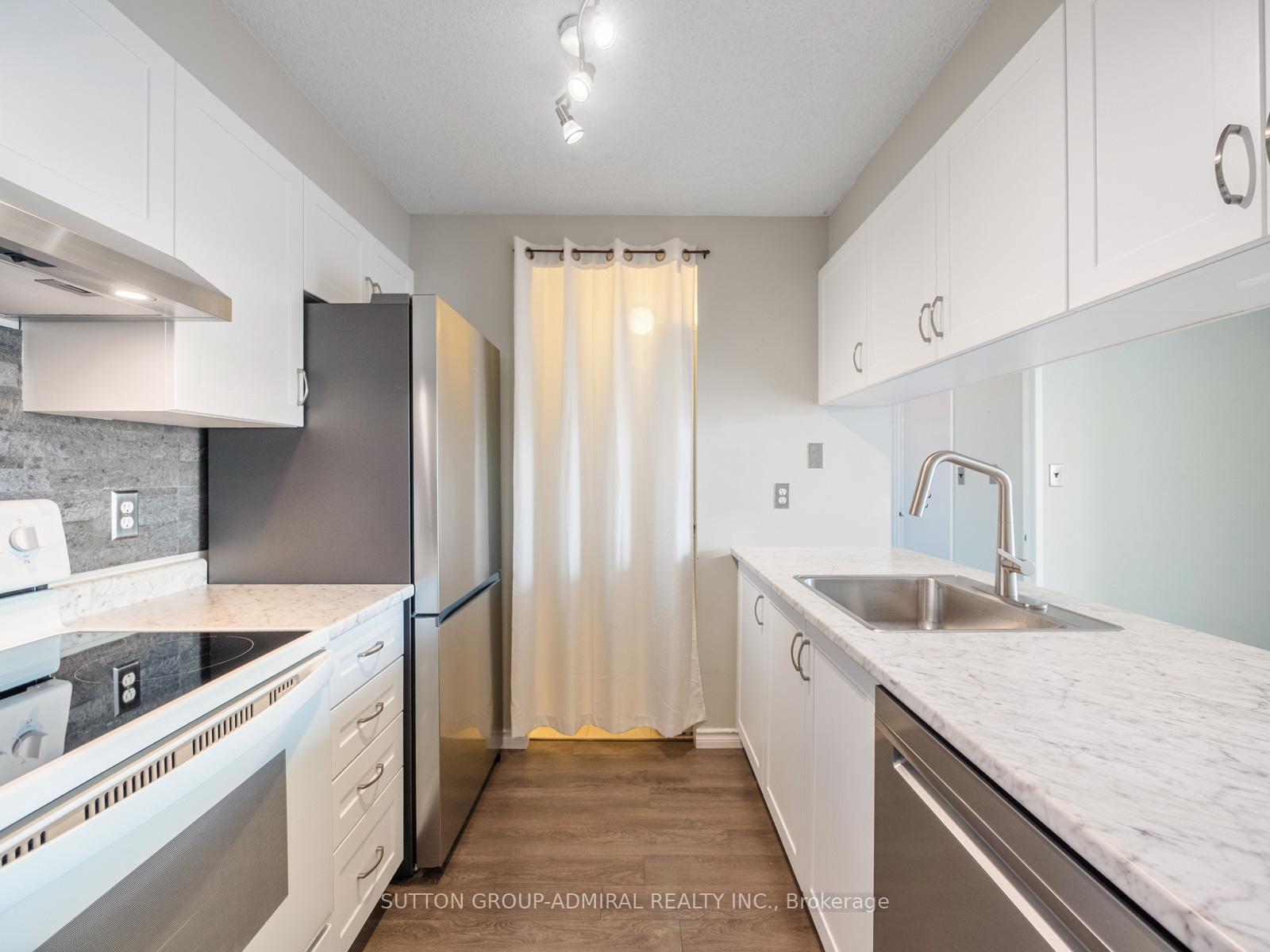 Photo 6 of Unit 601, 1625 Pickering Parkway, Pickering, Village East — HOMEH