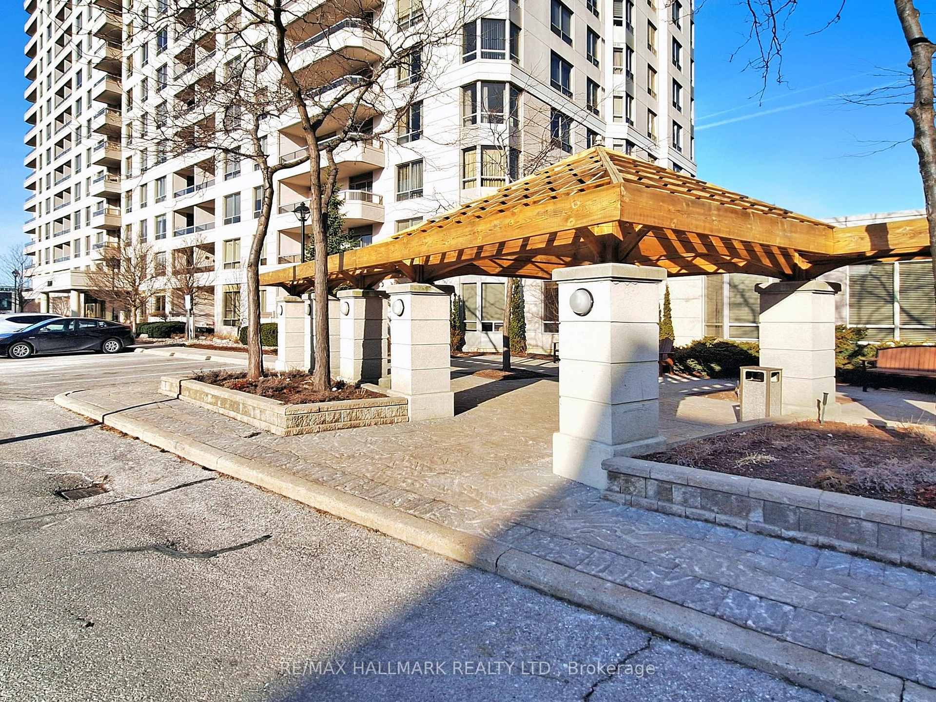 Photo 2 of Unit 211, 1000 The Esplanade North, Pickering, Town Centre — HOMEH