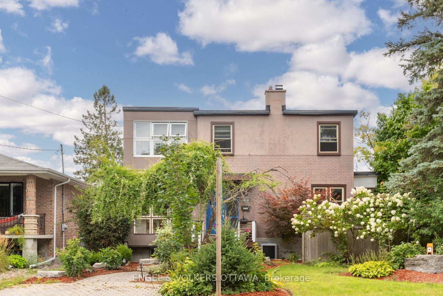 Front of 410 Greenwood Avenue