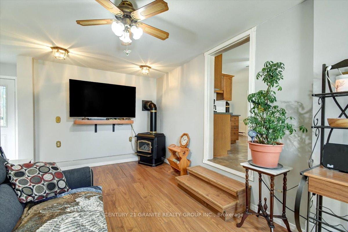Photo 10 of 18 Price Street W, Brighton — HOMEH