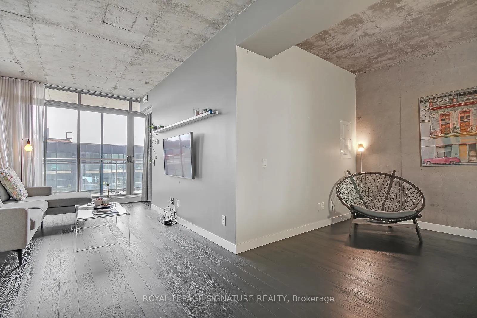 Photo 2 of Unit 804, 90 Broadview Avenue, Toronto, South Riverdale — HOMEH
