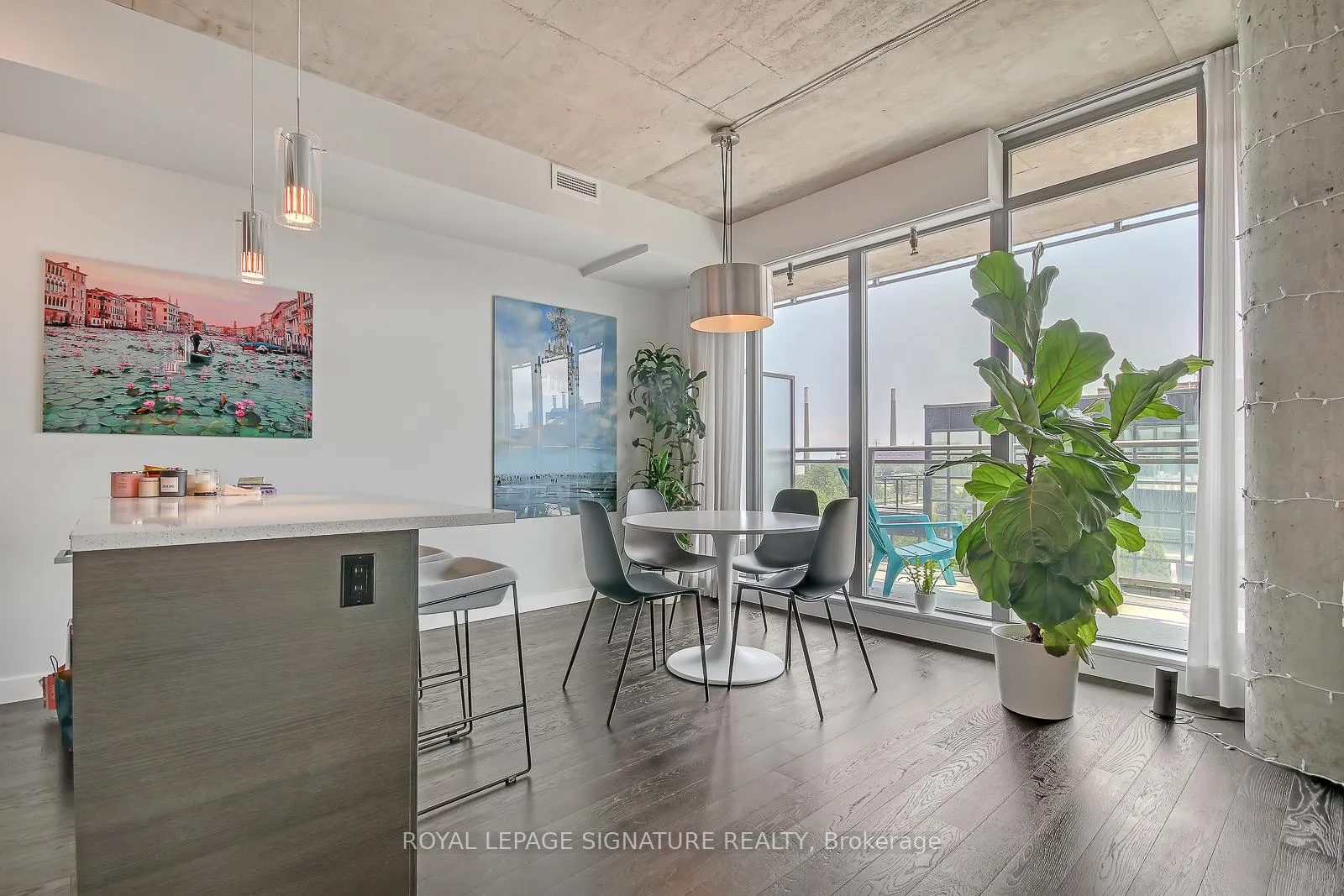 Photo 13 of Unit 804, 90 Broadview Avenue, Toronto, South Riverdale — HOMEH