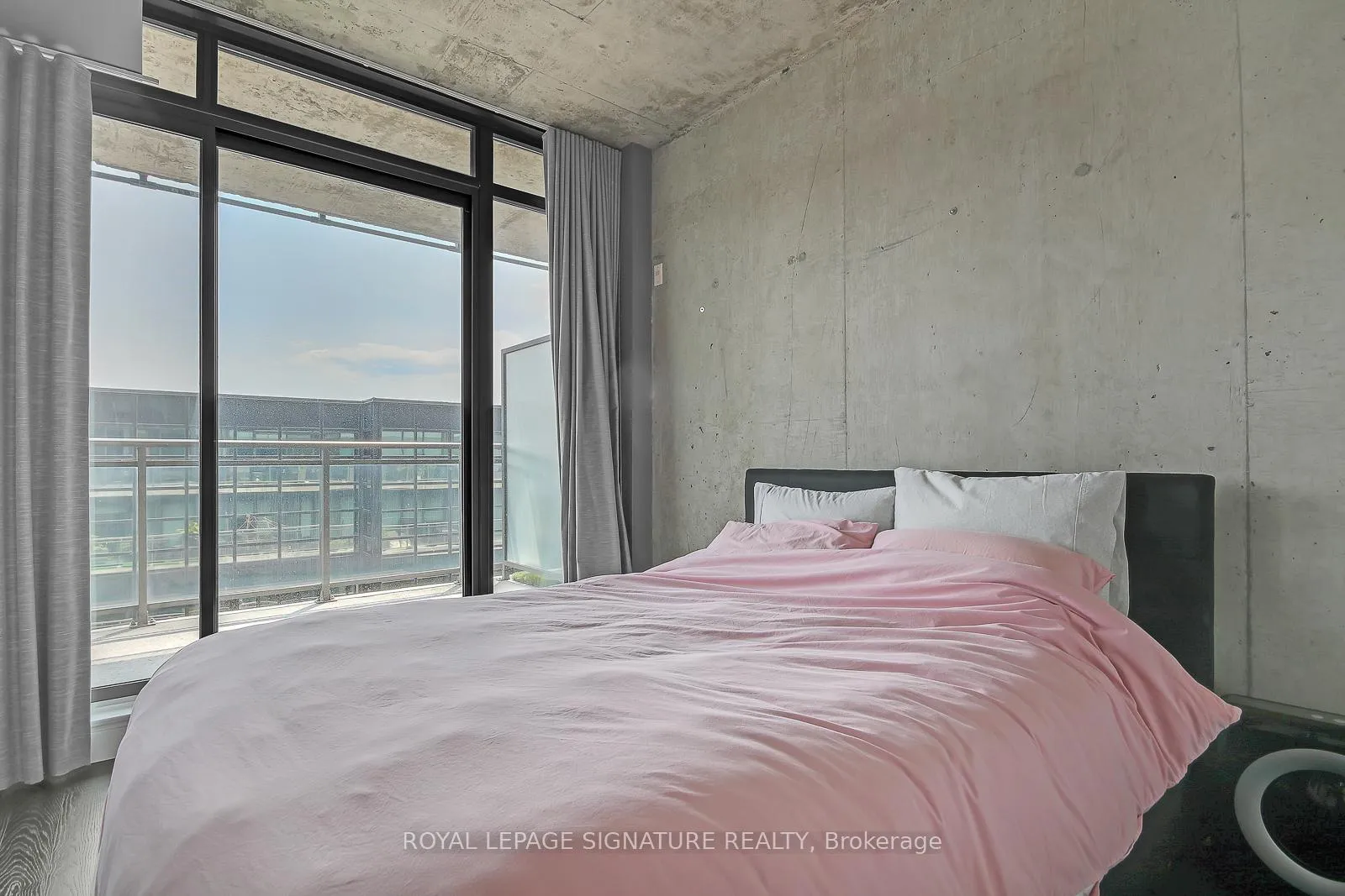 Photo 23 of Unit 804, 90 Broadview Avenue, Toronto, South Riverdale — HOMEH