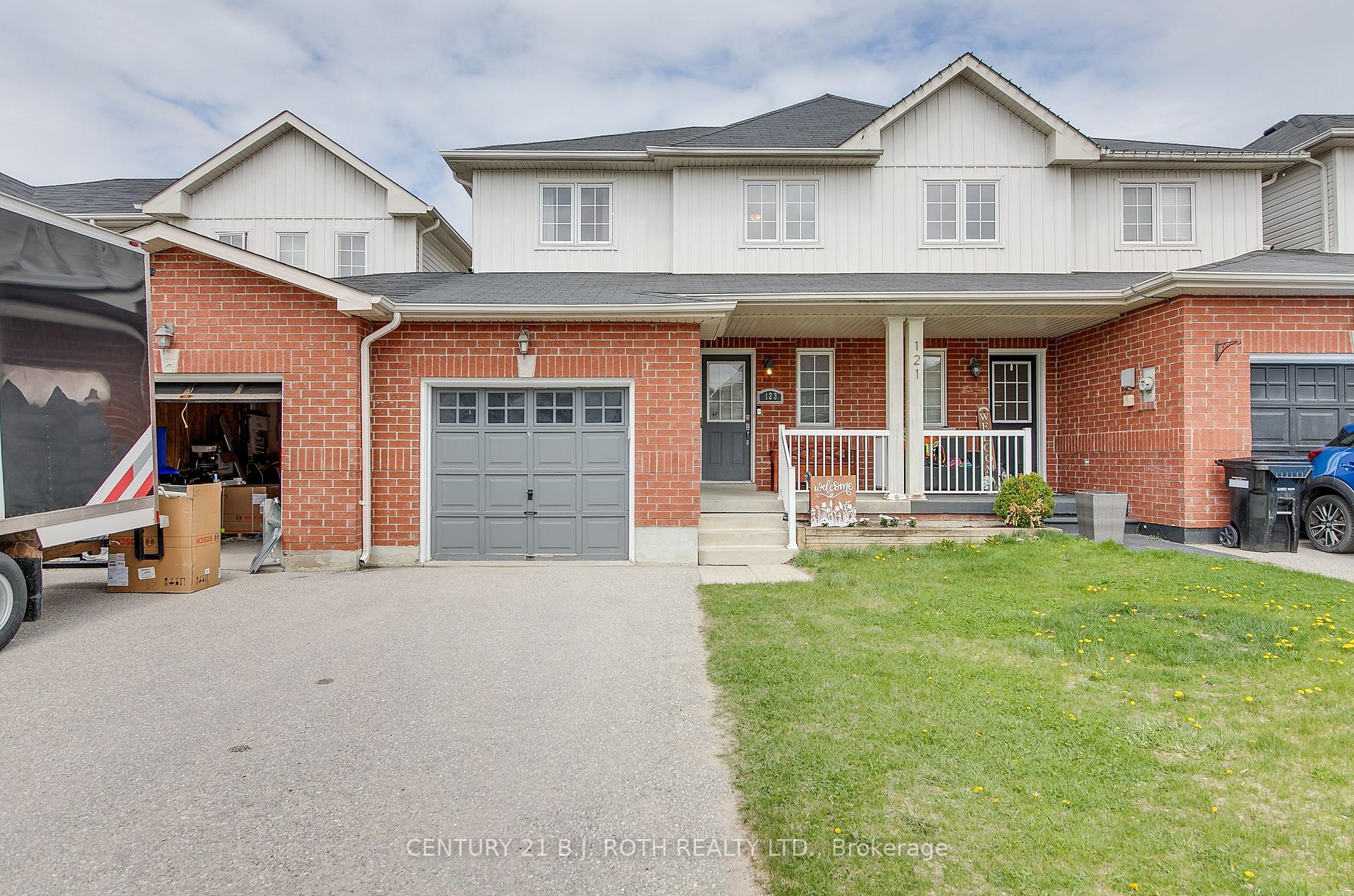 Photo 1 of 123 Stonemount Crescent, Essa, Angus — HOMEH
