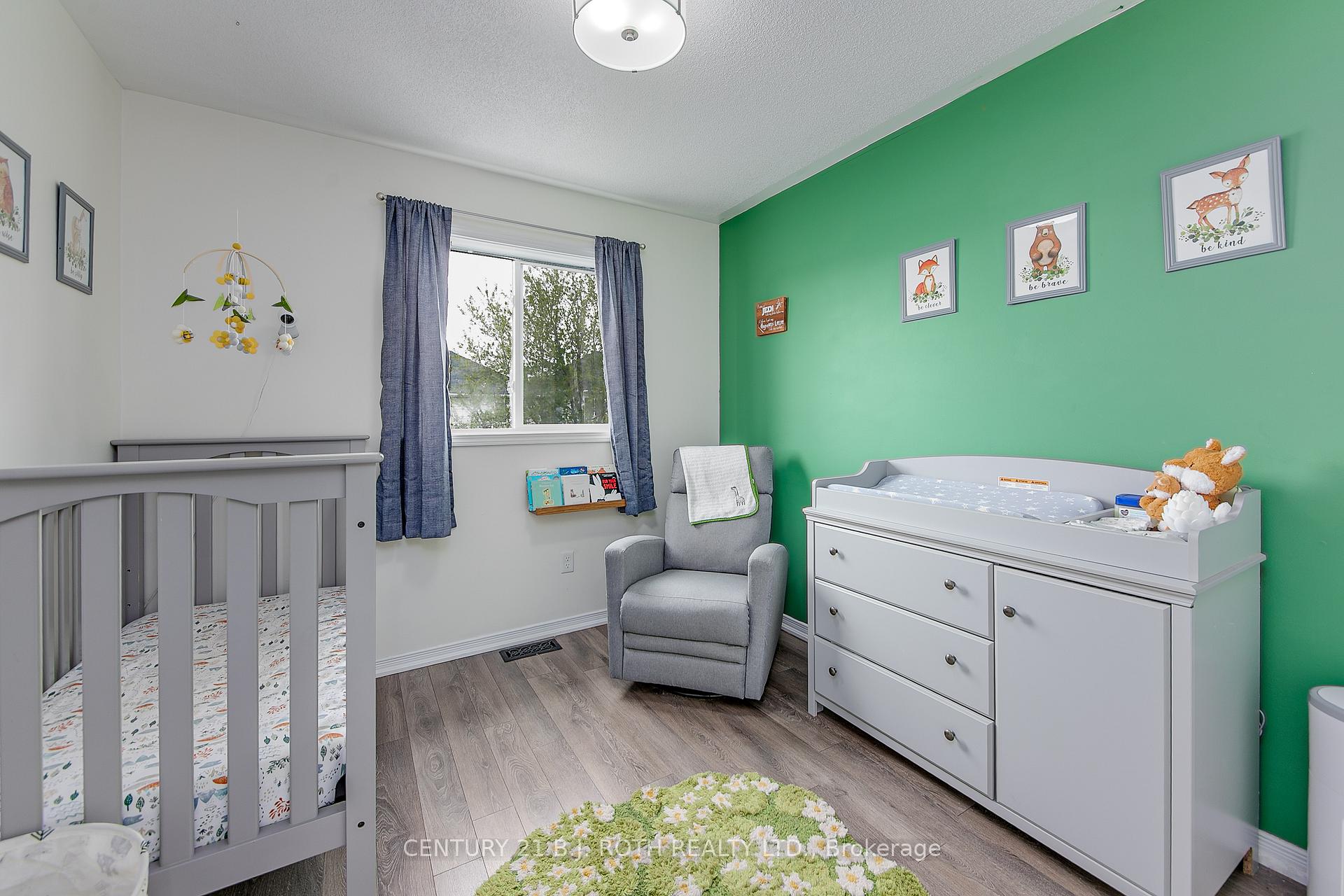 Photo 16 of 123 Stonemount Crescent, Essa, Angus — HOMEH