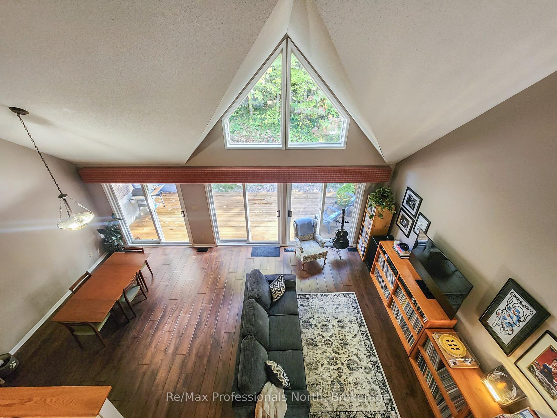 Photo 45 of 44 Fairways Court, Bracebridge, Macaulay — HOMEH