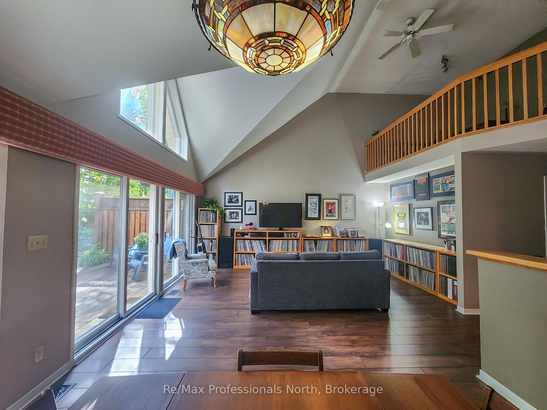 Photo 48 of 44 Fairways Court, Bracebridge, Macaulay — HOMEH