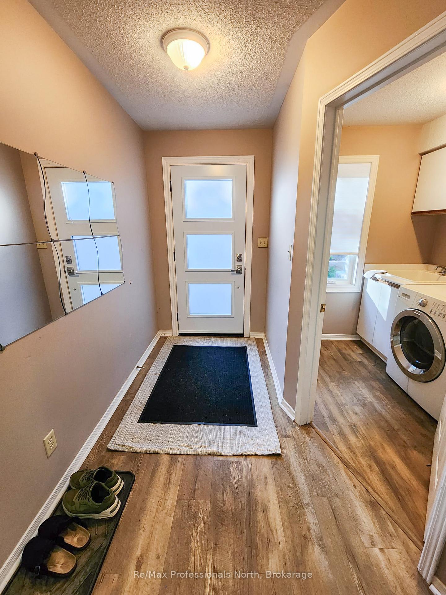 Photo 14 of 44 Fairways Court, Bracebridge, Macaulay — HOMEH