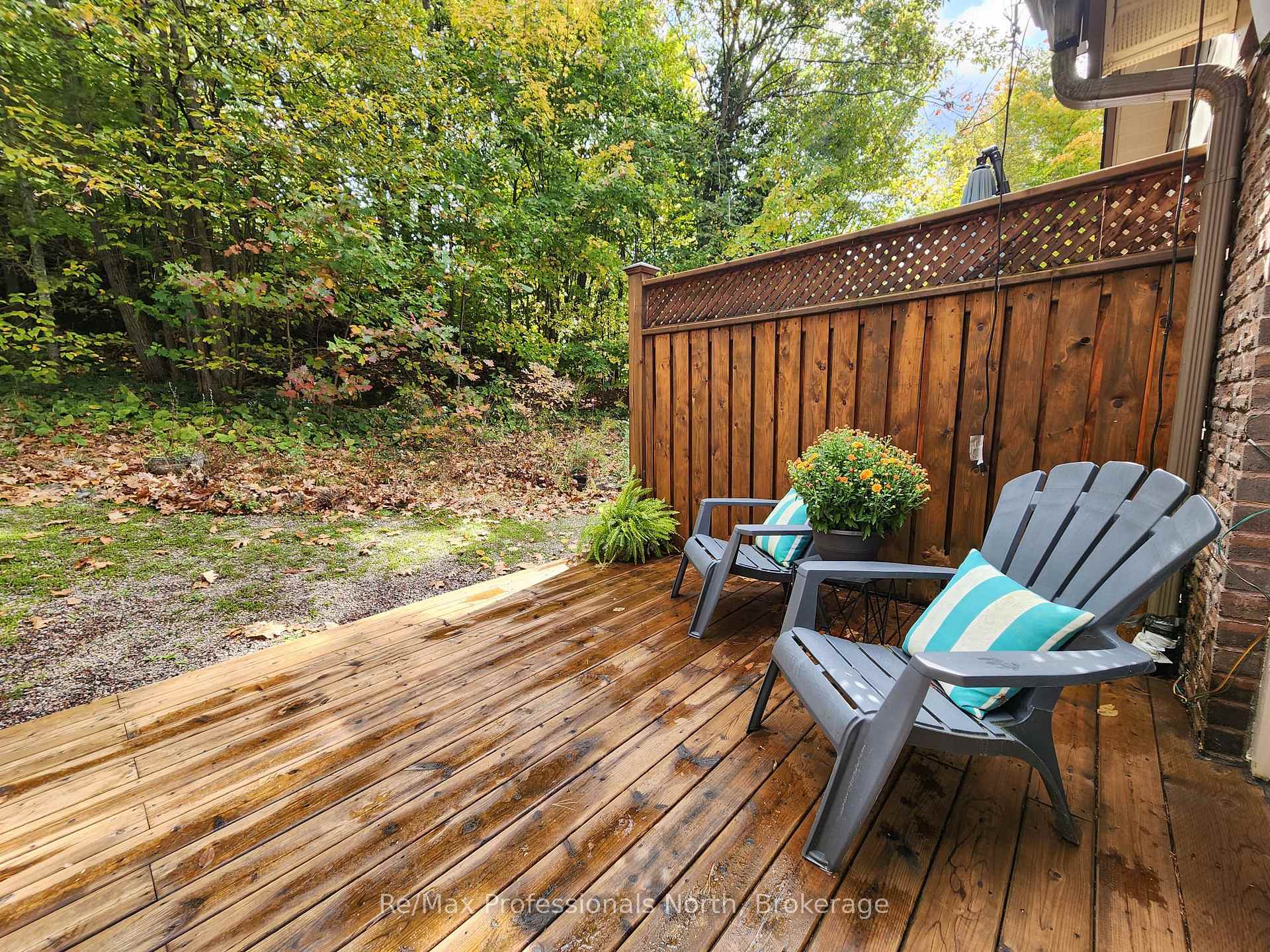 Photo 18 of 44 Fairways Court, Bracebridge, Macaulay — HOMEH