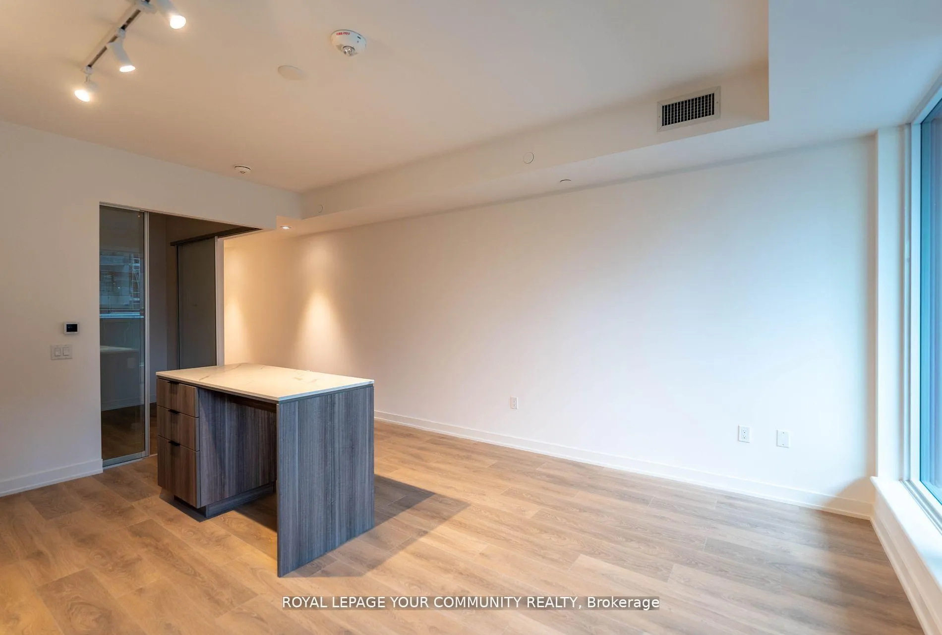 Photo 13 of Unit 206N, 117 Broadway Avenue, Toronto, Mount Pleasant West — HOMEH