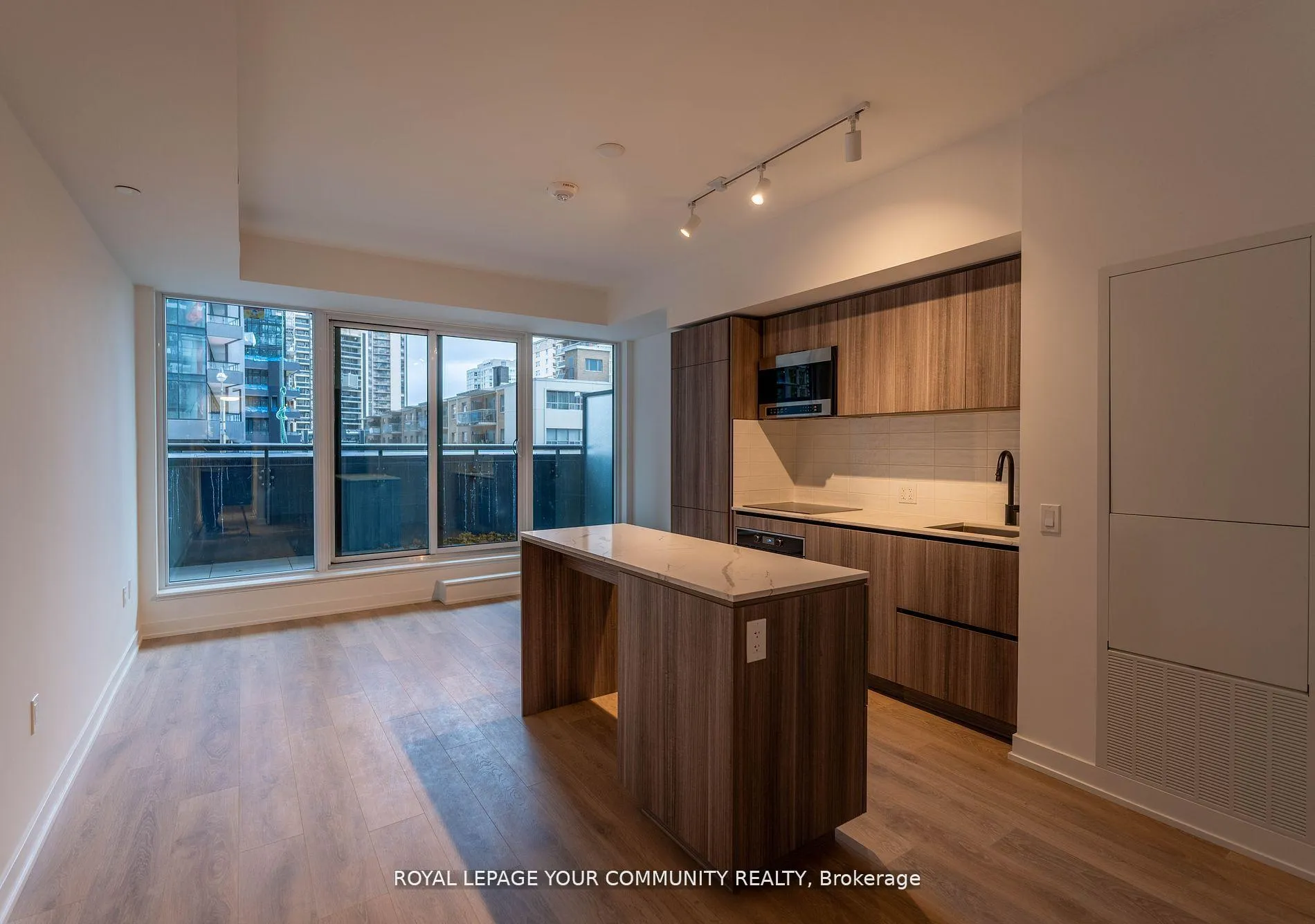 Photo 20 of Unit 206N, 117 Broadway Avenue, Toronto, Mount Pleasant West — HOMEH