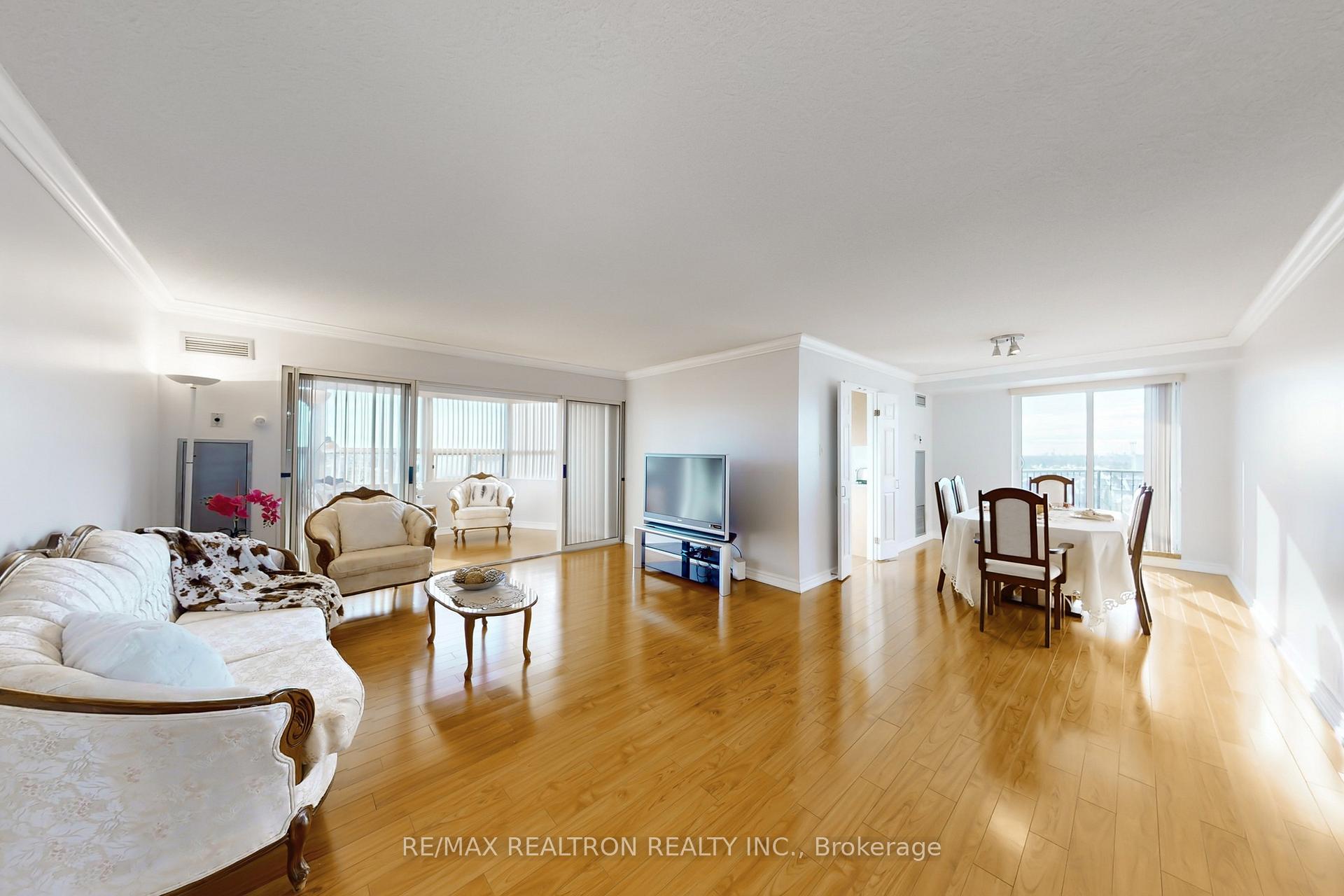 Photo 8 of Unit 613, 2 Raymerville Drive, Markham, Raymerville — HOMEH