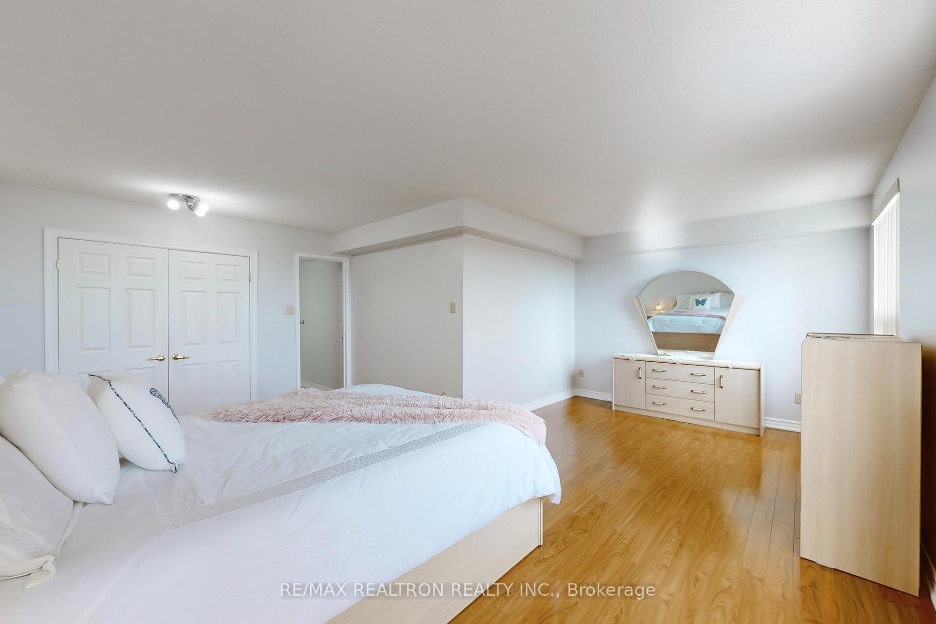 Photo 22 of Unit 613, 2 Raymerville Drive, Markham, Raymerville — HOMEH