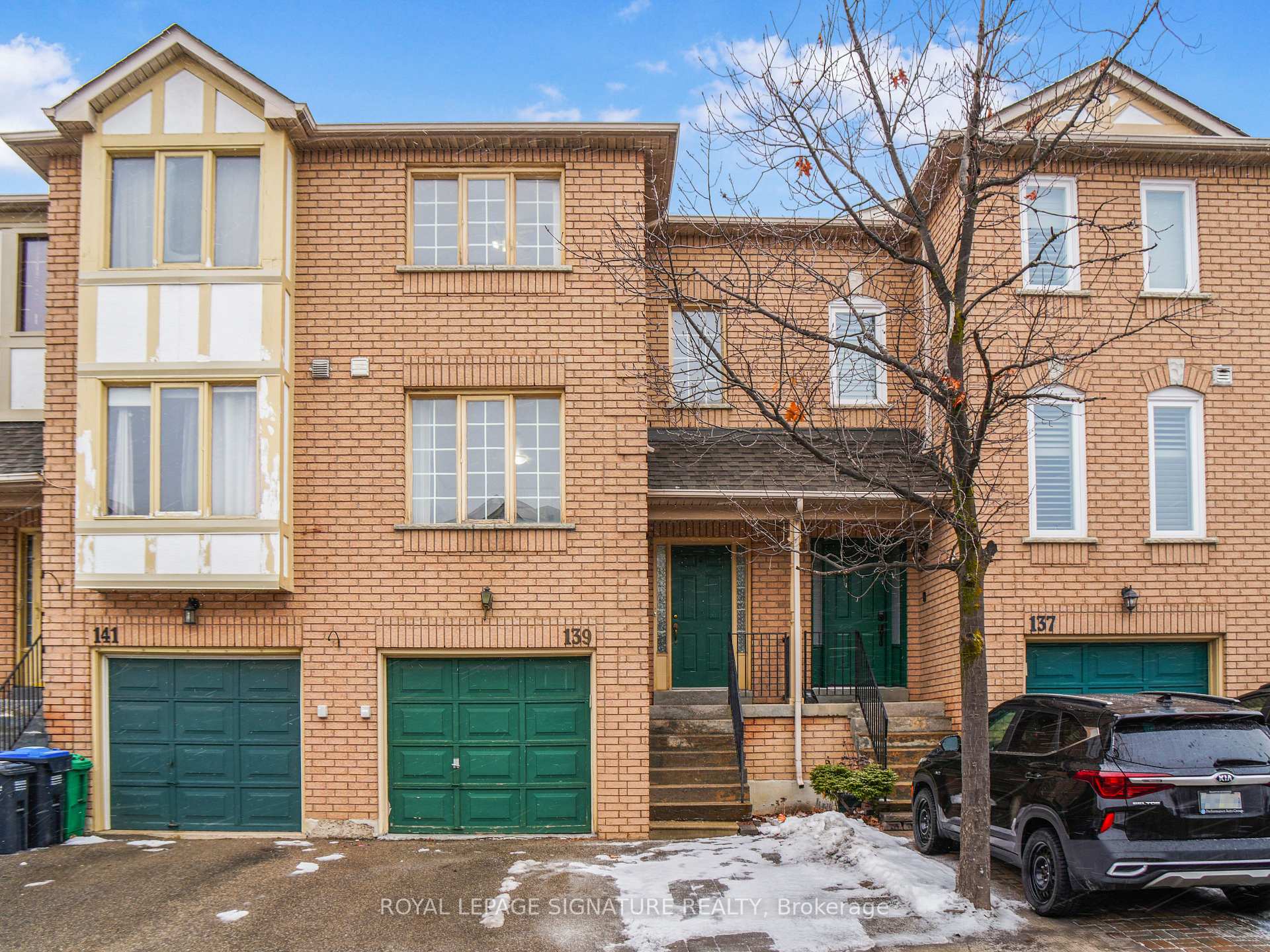Front of Unit 139, 2 Sir Lou Drive