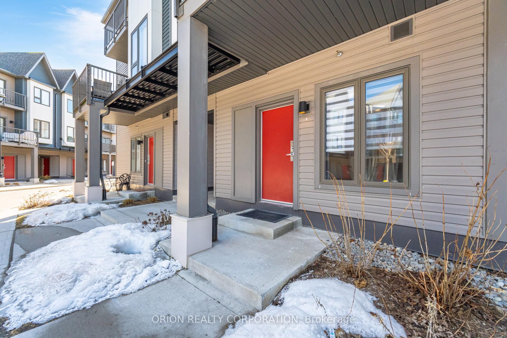 Photo 4 of Unit 307, 2635 William Jackson Drive E, Pickering, Duffin Heights — HOMEH