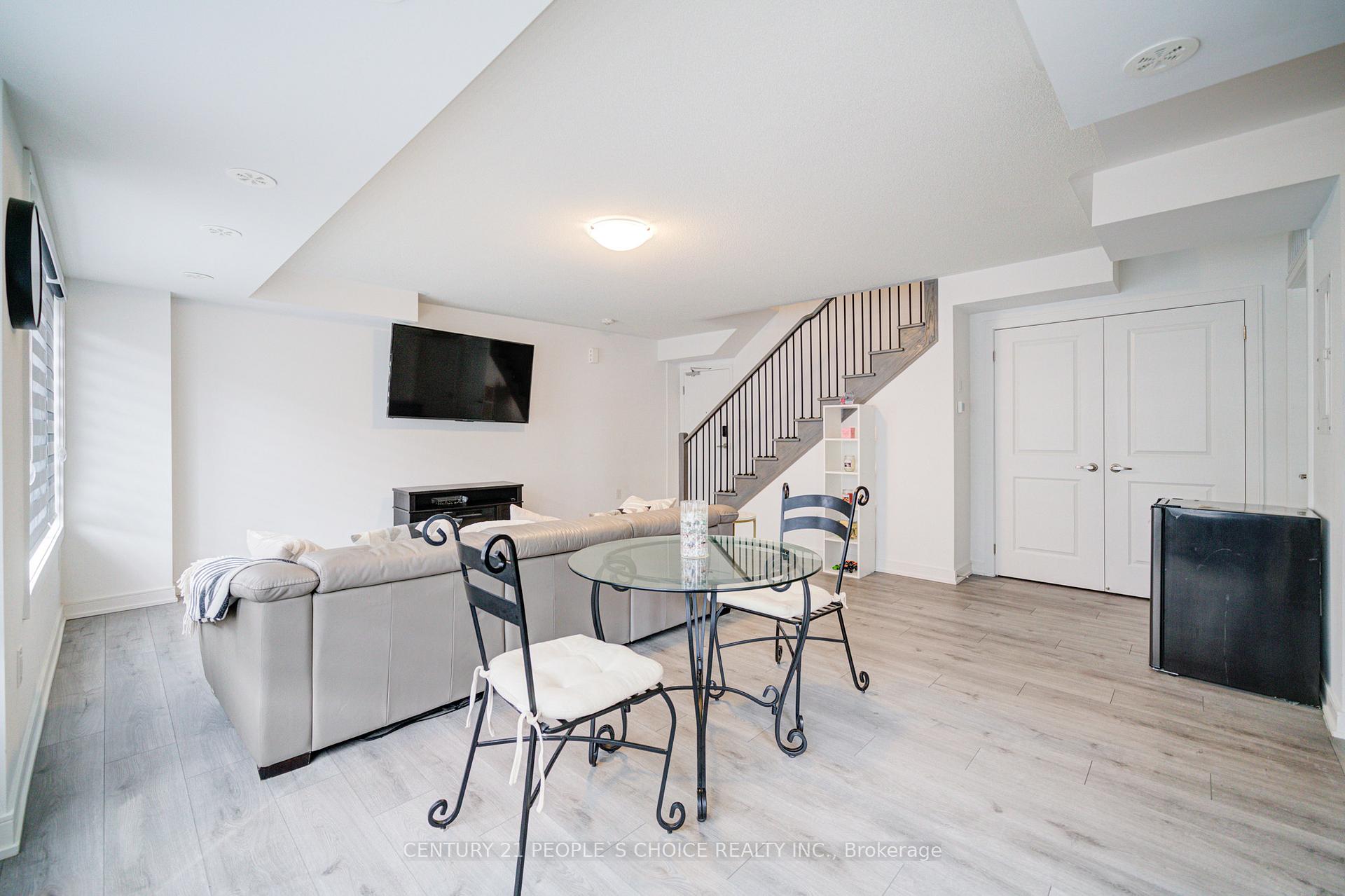 Photo 14 of Unit 29, 29 Magnolia Lane, Barrie, Innis-Shore — HOMEH