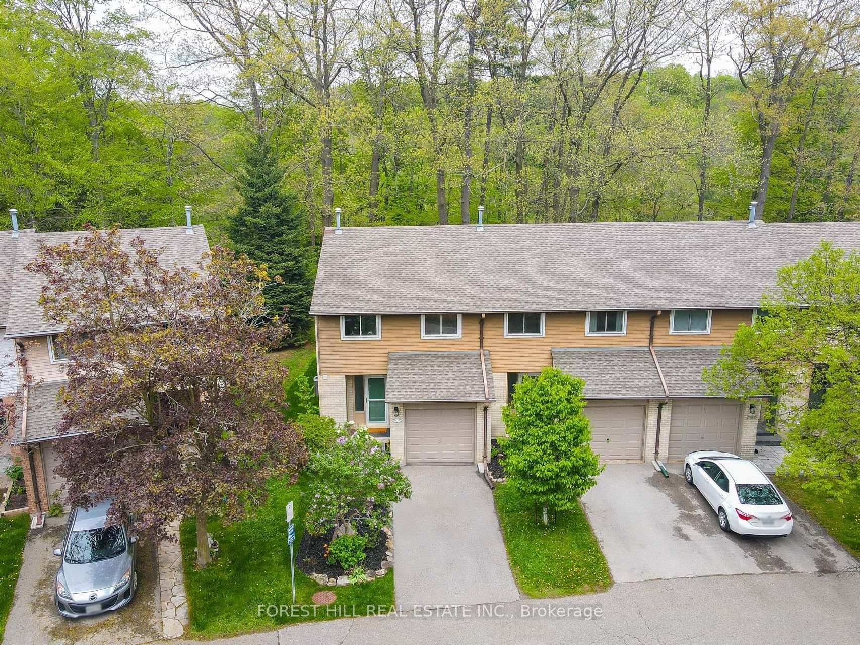 Photo 18 of 47 Lynden Circle, Halton Hills, Georgetown — HOMEH